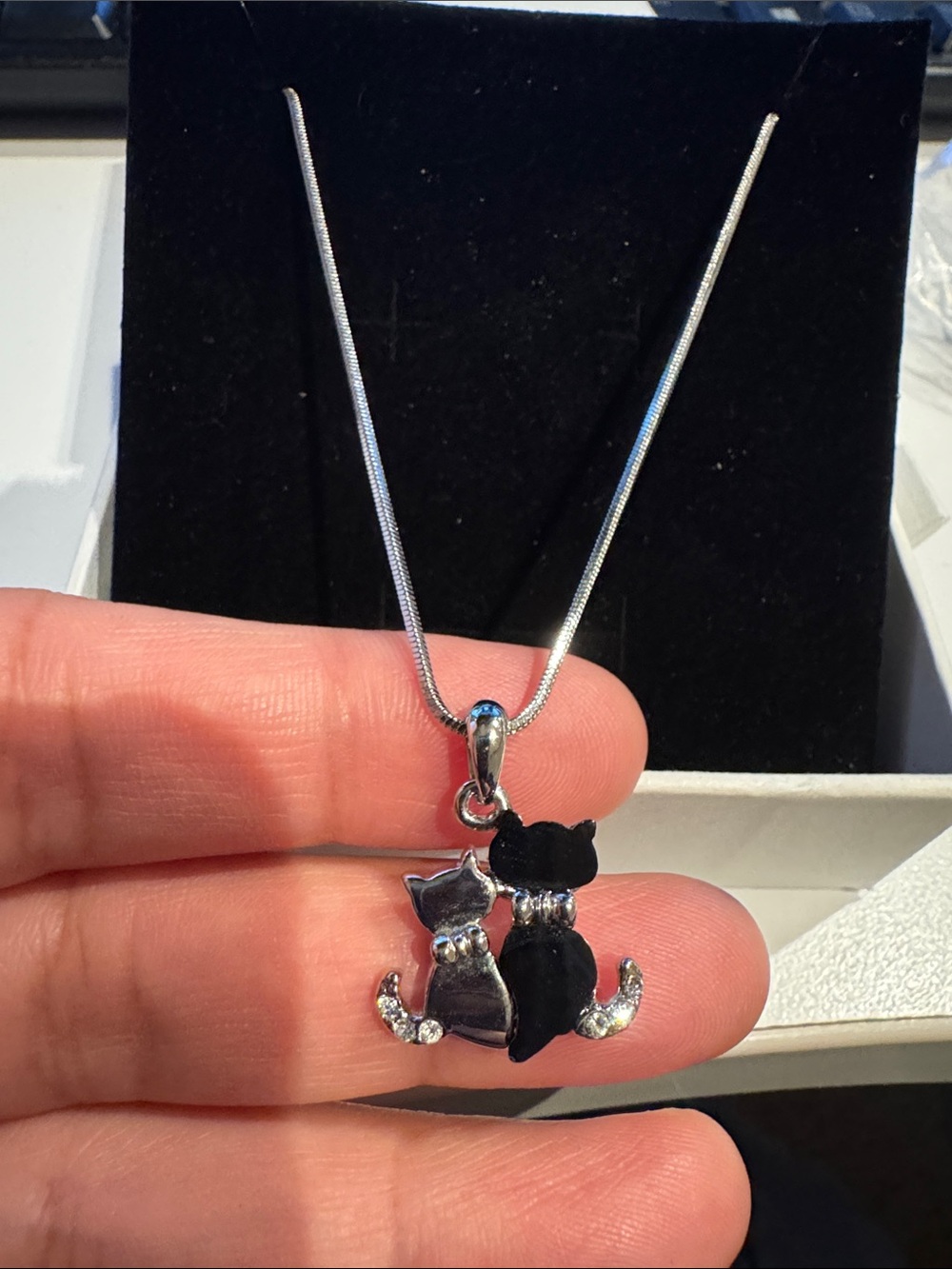 Silver Cat Duo Pendant Necklace - Black & Silver